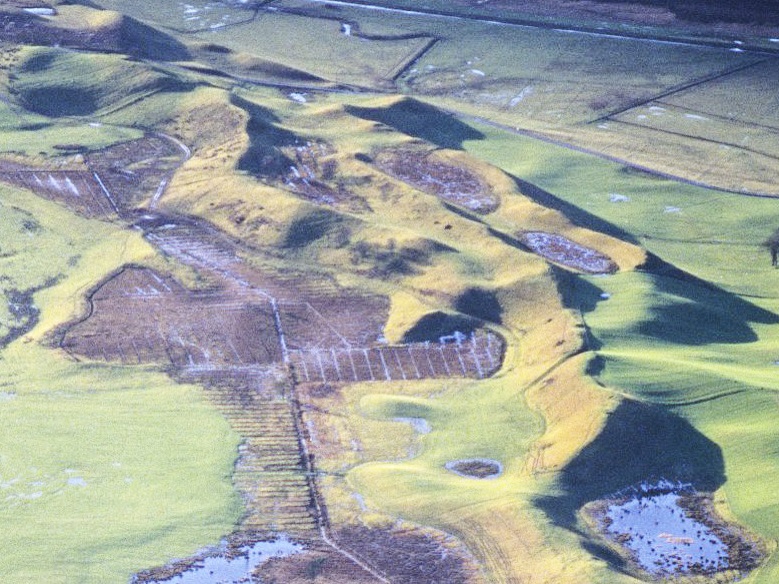 Aerial view of the Carstairs Kames esker system.